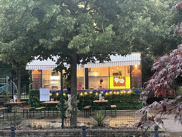 Restaurant Oscar à Ermont, France