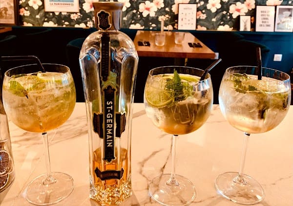 Restaurant Oscar Resto-Pub à Châtillon, France