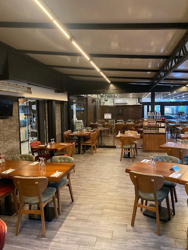 Restaurant Ottoman Grill à Saint-Gratien, France