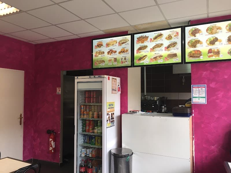 Restaurant Pacha Kebab à Villefontaine, France