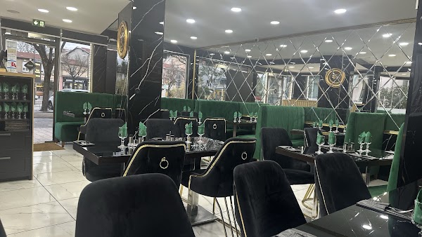 palace restaurant grill halal à Vénissieux, France