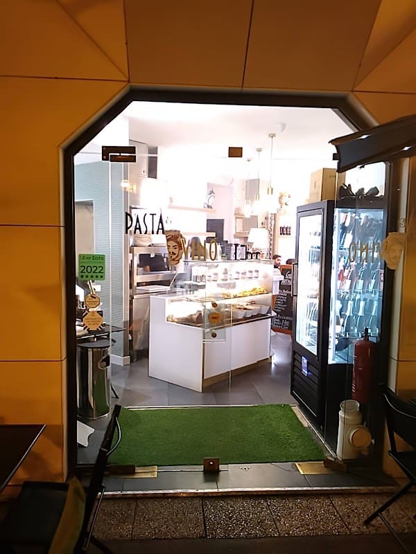 Restaurant Pasta e Vino à Enghien-les-Bains, France