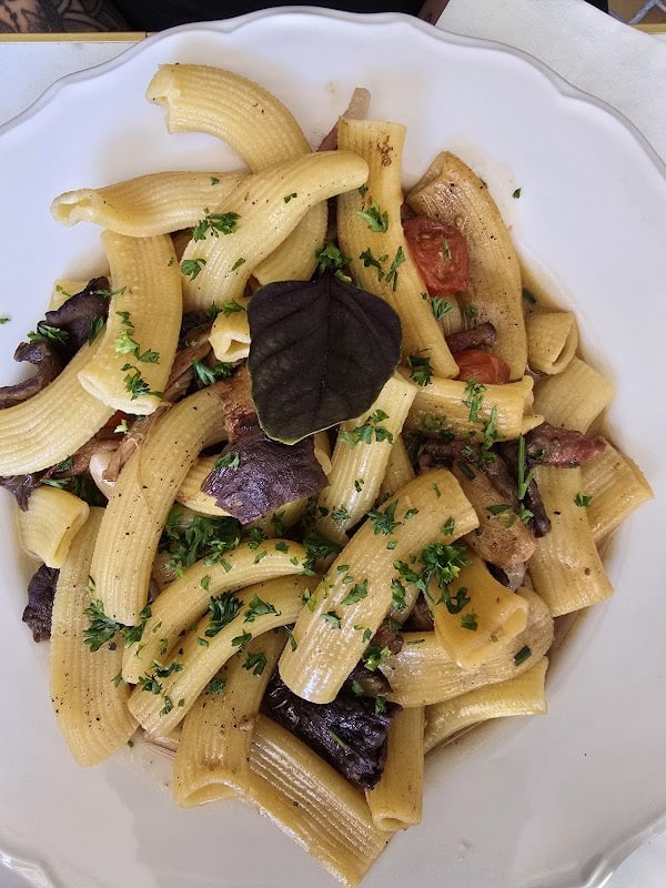 Restaurant Pasta & Tira à Salon-de-Provence, France