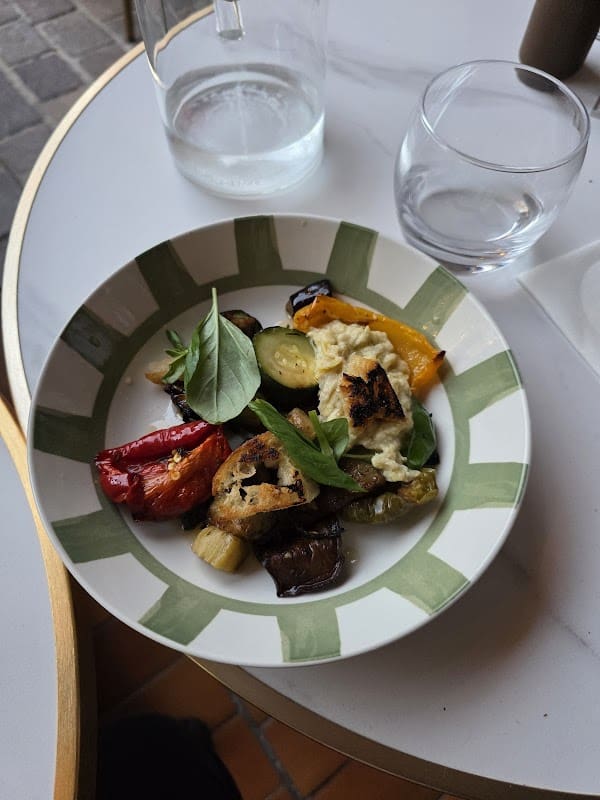 Restaurant Pasta & Tira à Salon-de-Provence, France