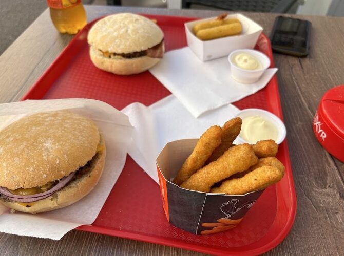 Restaurant patati patata diekirch à Diekirch, Luxembourg