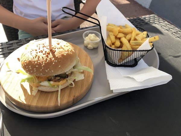 Restaurant . à Sarreguemines, France