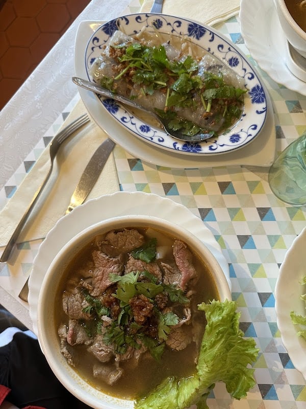 Restaurant Phouket Sawadi à Jouy-en-Josas, France
