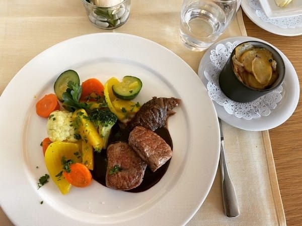 Restaurant Pinte Vaudoise à Pully, Suisse