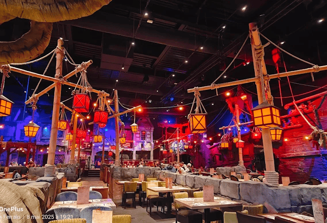 Pirates Paradise Lille | Restaurant immersif à Neuville-en-Ferrain, France