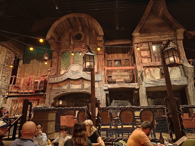 Pirates Paradise Lille | Restaurant immersif à Neuville-en-Ferrain, France