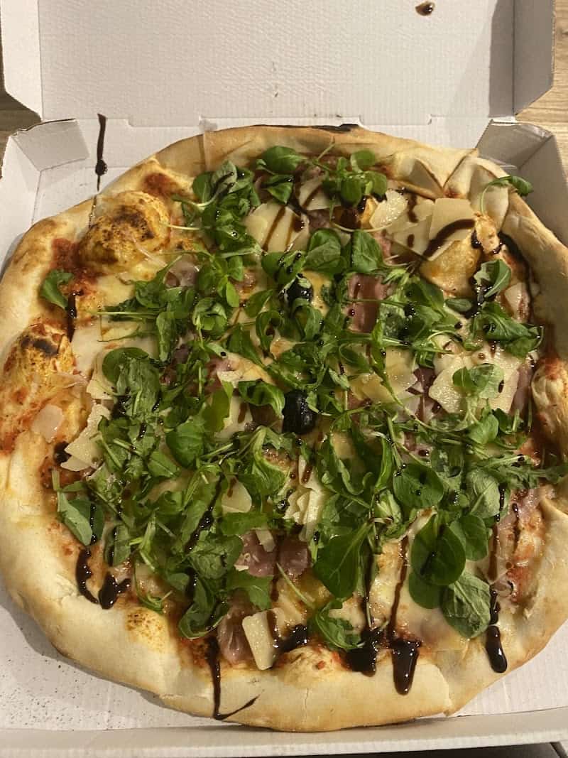 Restaurant Pizza Cassie à Mallemort, France