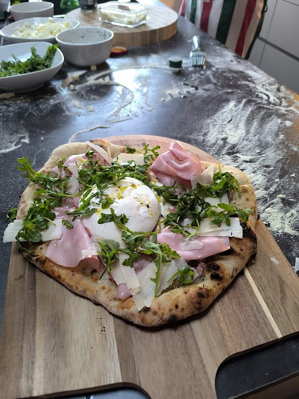 Restaurant Pizza lex à Givet, France