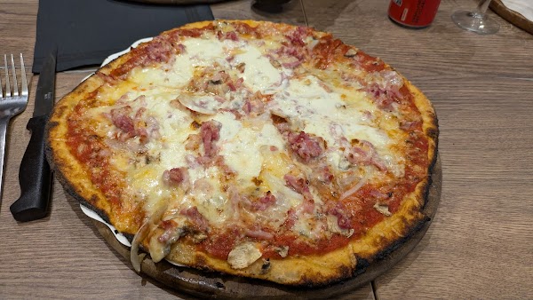 Restaurant Pizza Mama à Grosbliederstroff, France