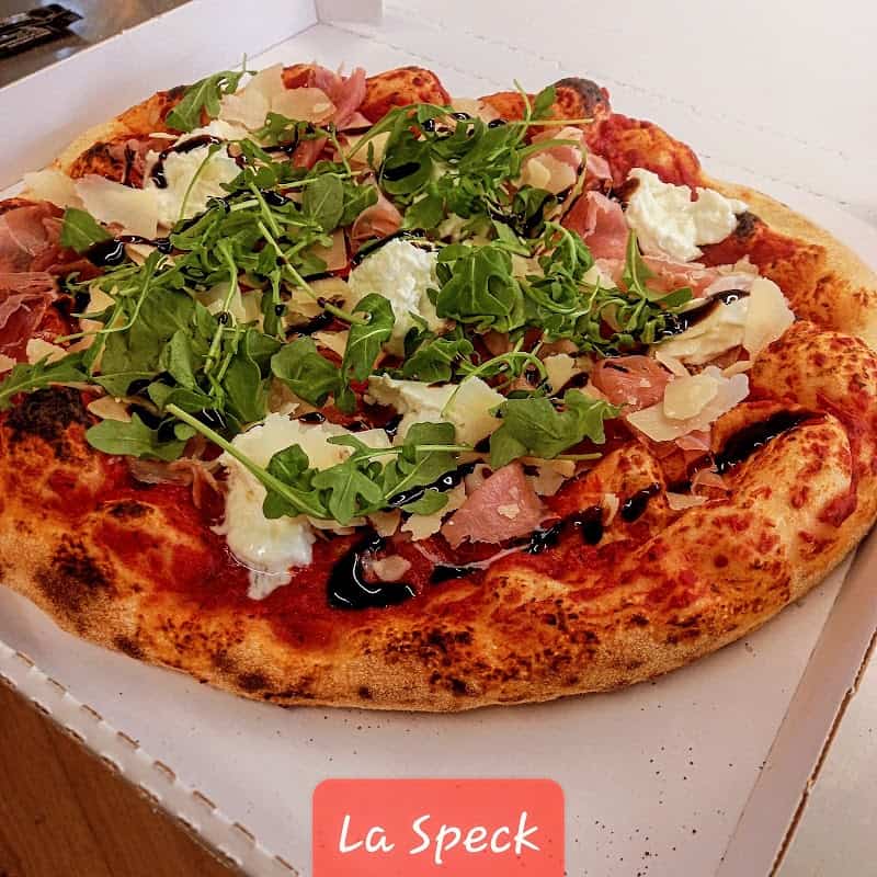 Restaurant pizza O’5B à Mallemort, France