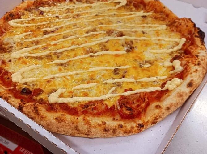 Restaurant pizza O’5B à Mallemort, France