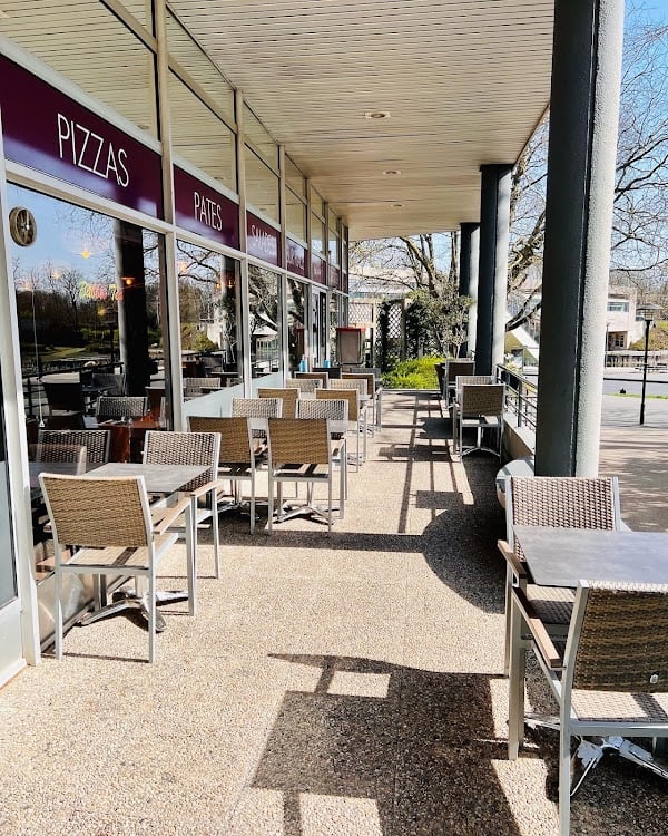 Restaurant Pizza & Pasta Bar à Lognes, France