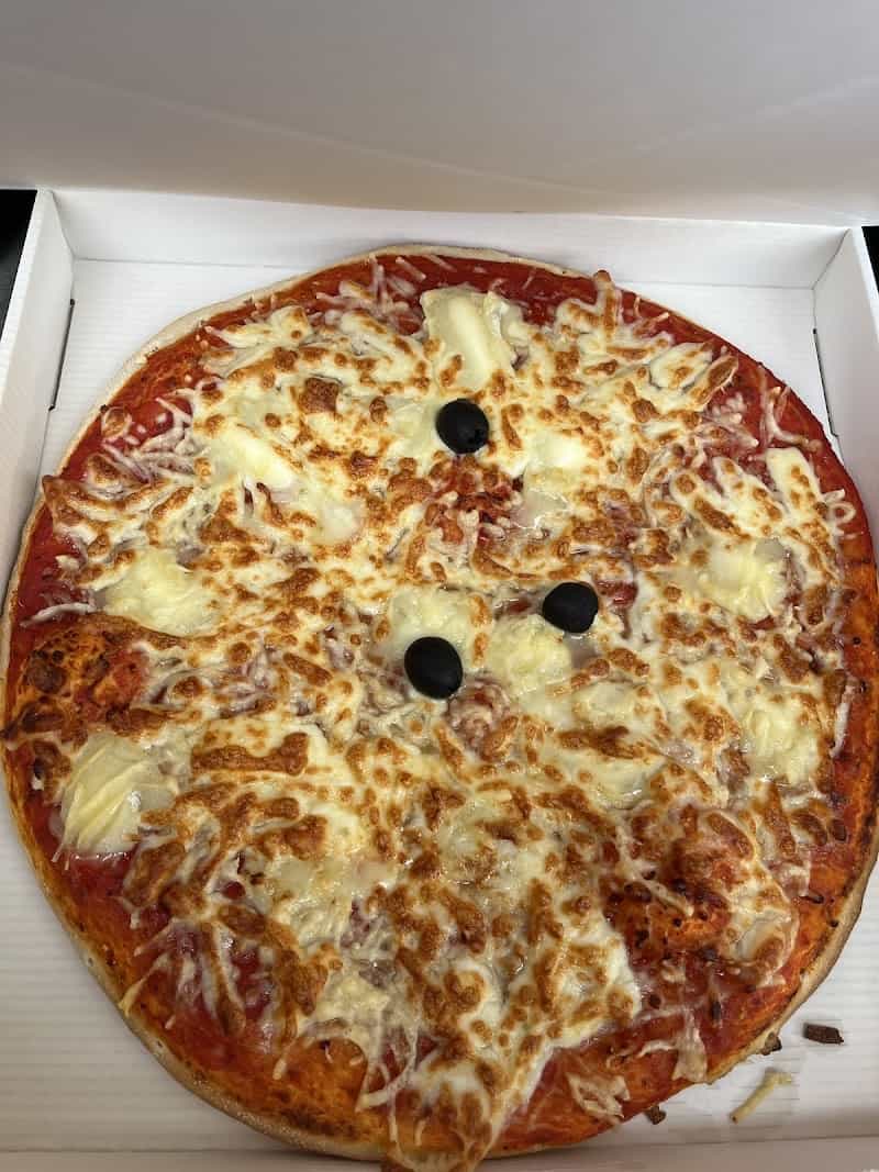 Restaurant Pizza Plus à Decazeville, France