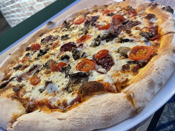 Restaurant PIZZALAND streetfood à Bègles, France