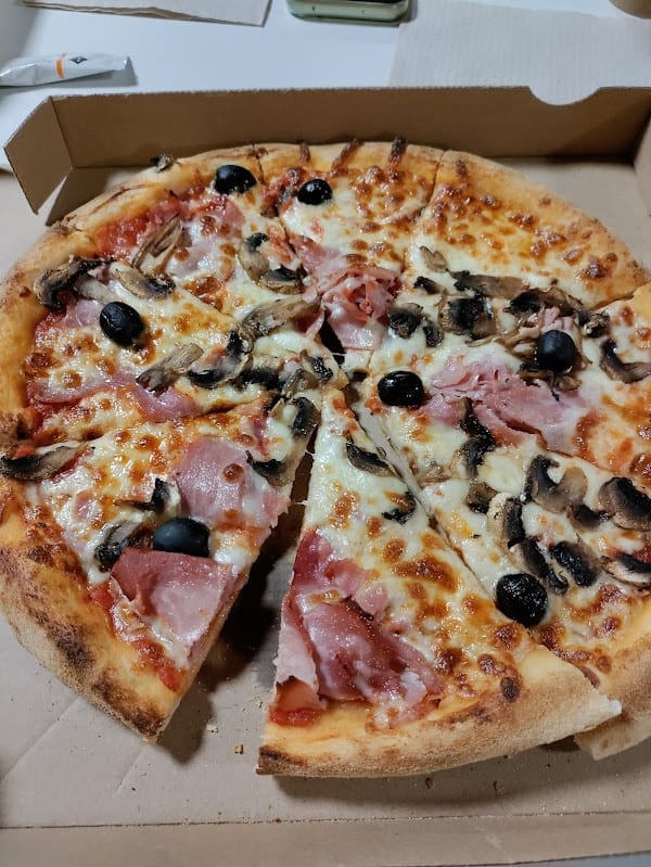 Restaurant PizzBurg’ Guéret à Guéret, France