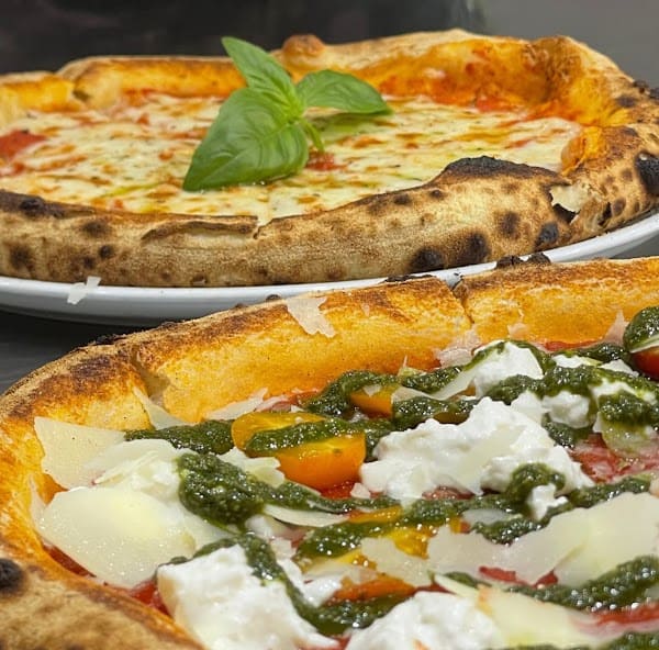 Restaurant Pizzeria A Mulino Bouc-Bel-Air (livraison, à emporter, sur place) à Bouc-Bel-Air, France