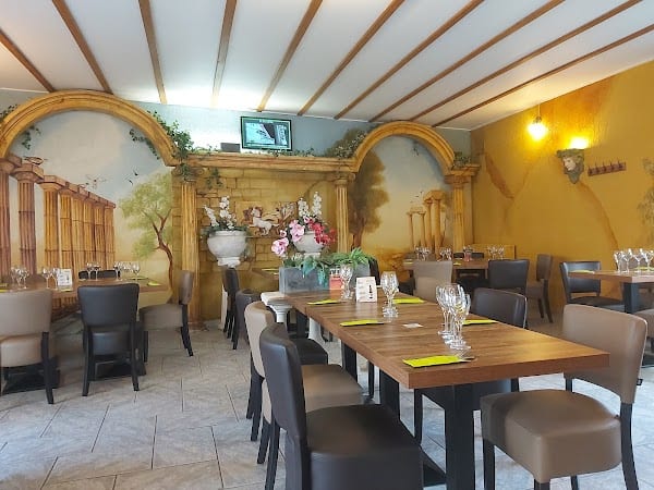 Restaurant Pizzeria La Stradella – Neufchâteau à Neufchâteau, Belgique