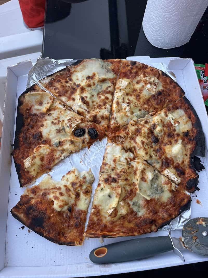 Restaurant Pizzeria La Vitarelle à Decazeville, France