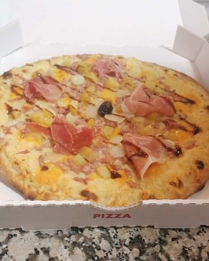 Restaurant Pizzeria ” Le Parvis “ à Moissac, France