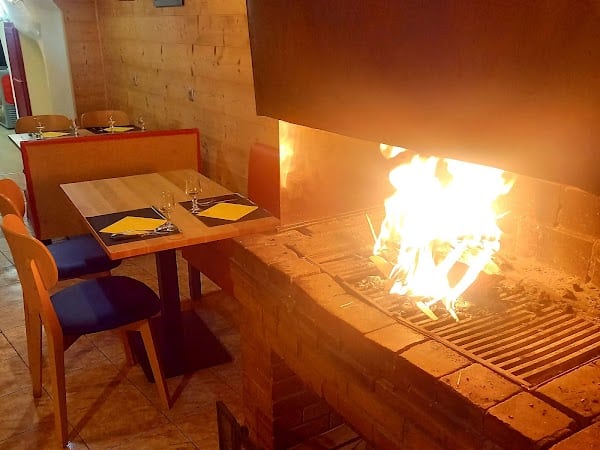 Restaurant Pizzeria Valentino à Briançon, France