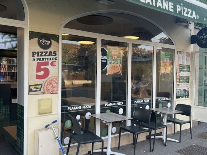Restaurant Platane Pizza à Trappes, France