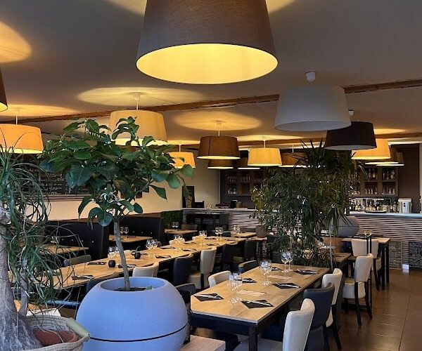 Plein Sud Restaurant à L'Isle-Jourdain, France