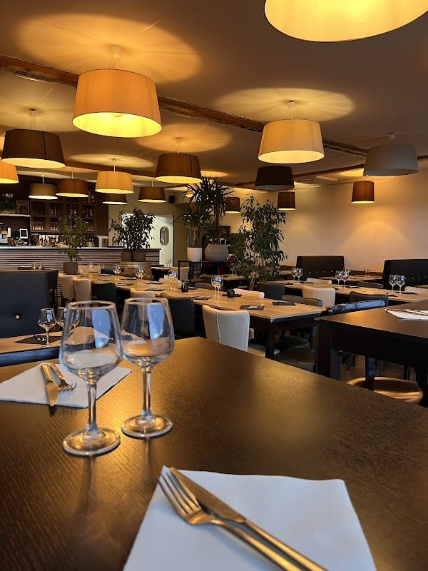 Plein Sud Restaurant à L'Isle-Jourdain, France