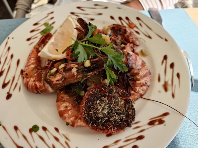 Restaurant Poissonnerie Laurent à Cassis, France
