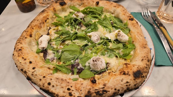 Restaurant Pomozza à Bourg-la-Reine, France