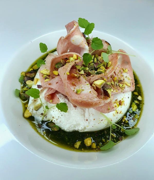 Restaurant Pompette à Malemort-du-Comtat, France