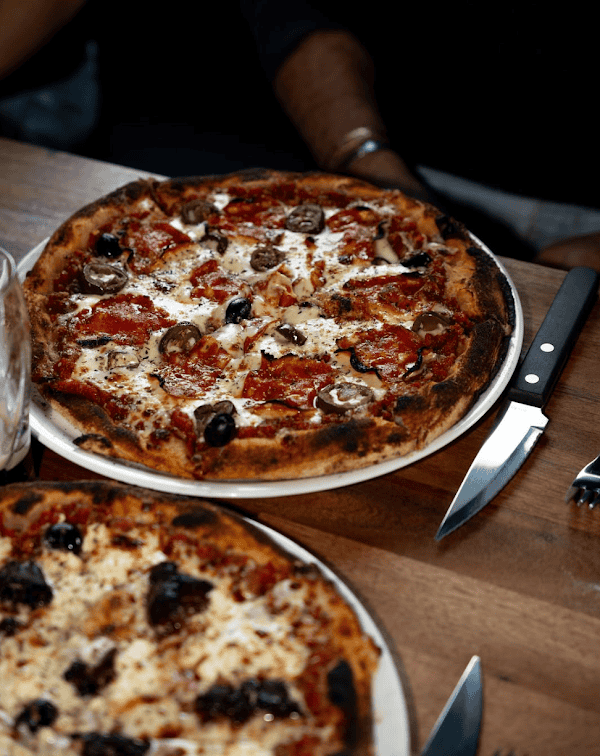 Restaurant PUB BLACK CORNER à Saint-Cyr-sur-Mer, France