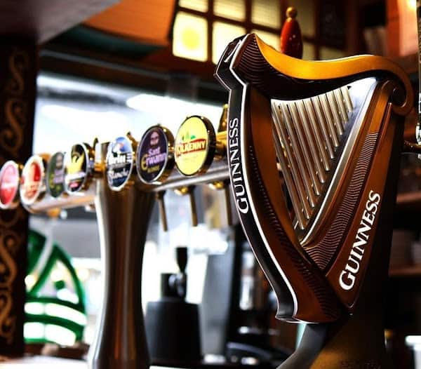 Pub – Restaurant le Médiéval à Quimperlé, France