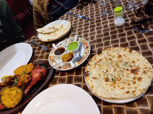 Restaurant PUNJAB INDIEN DE LA GARE à Laval, France