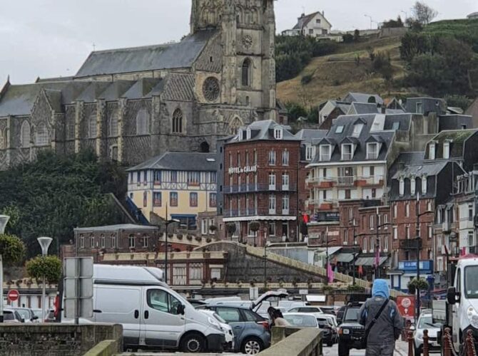 Restaurant QG à Dieppe, France