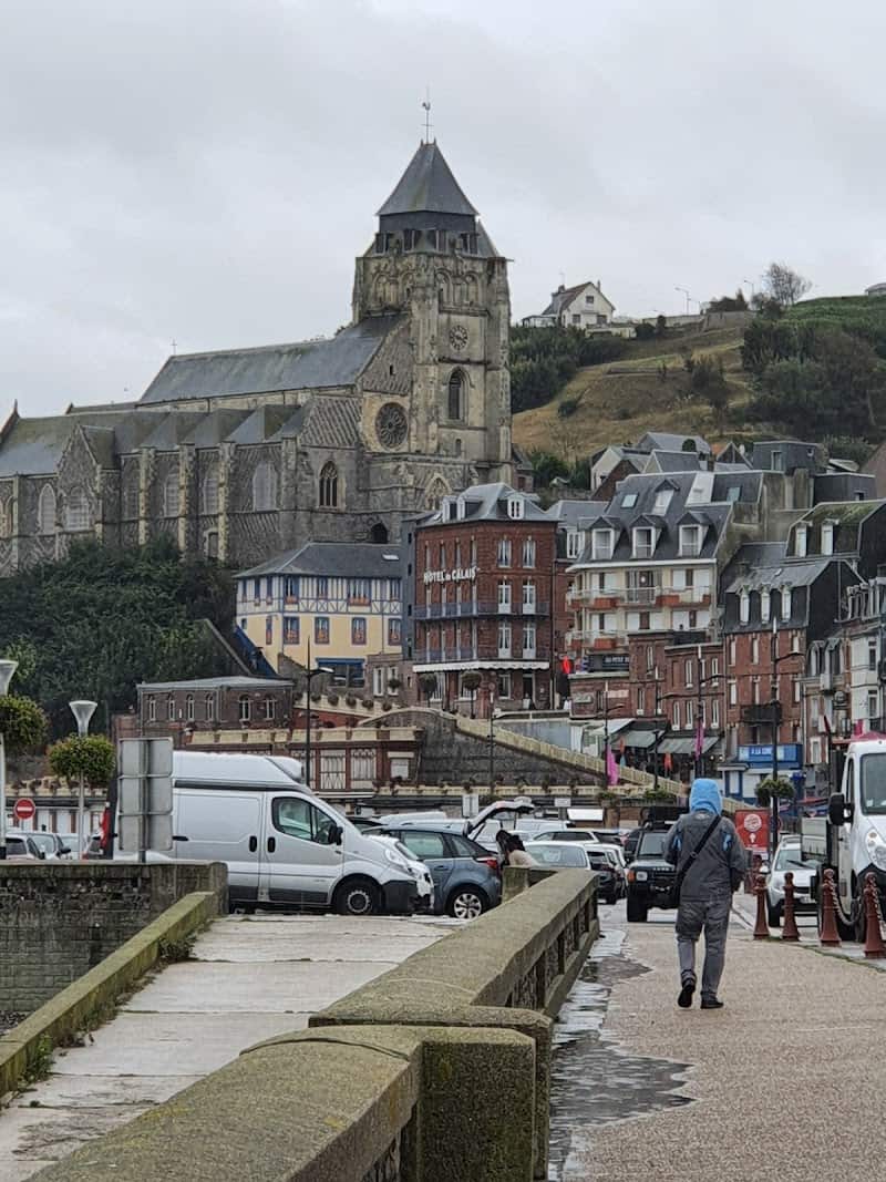 Restaurant QG à Dieppe, France