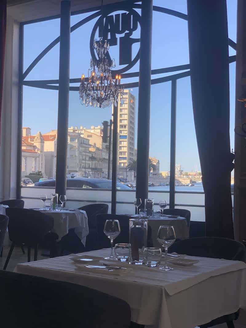 Restaurant Quai 17 à Sète, France