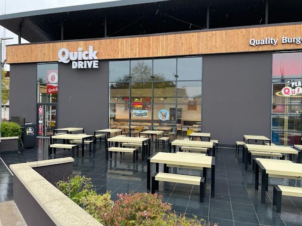 Restaurant Quick de Montargis à Montargis, France