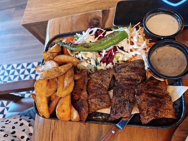 Restaurant Regnum Steak House à Vaulx-en-Velin, France