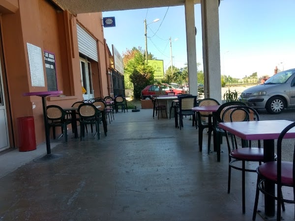 Restaurant Relais de la malle à Bouc-Bel-Air, France