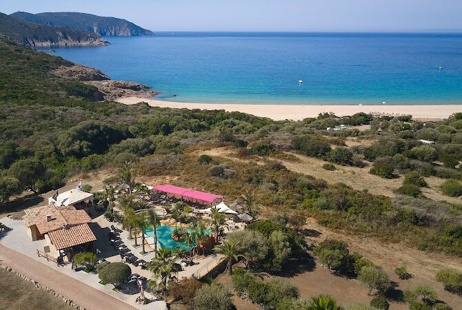 Restaurant Résidence de Vacances & SPA Marina d’Arone à Piana, France