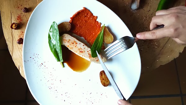 Restaurant 16 clochers à Monthion, France