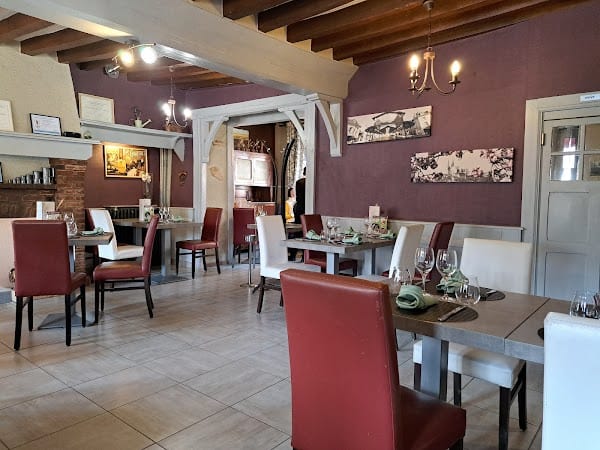 Restaurant _ le bergerac à Morancez, France