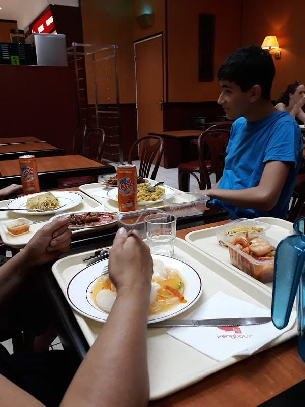 Restaurant A Emporter Asiatique à Houdemont, France