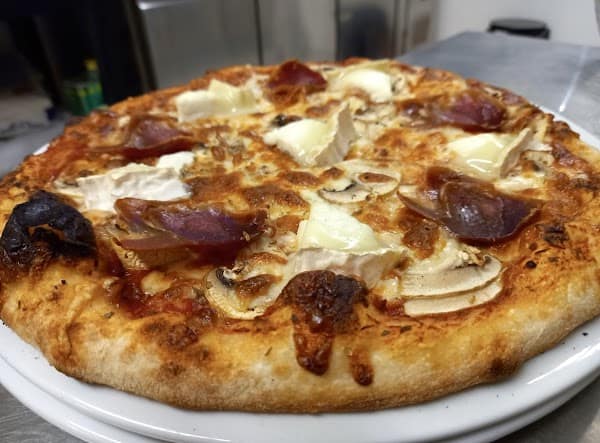 Restaurant Au Cheval Noir / Traiteur Jardin Délice Brignoles à Brignoles, France