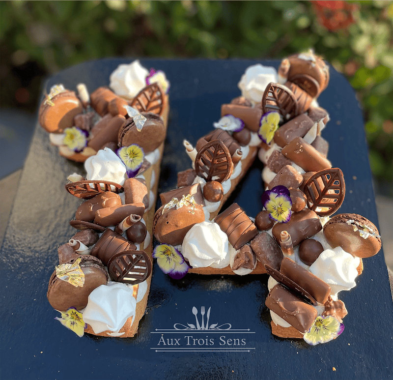 Restaurant Aux Trois Sens à Valbonne, France