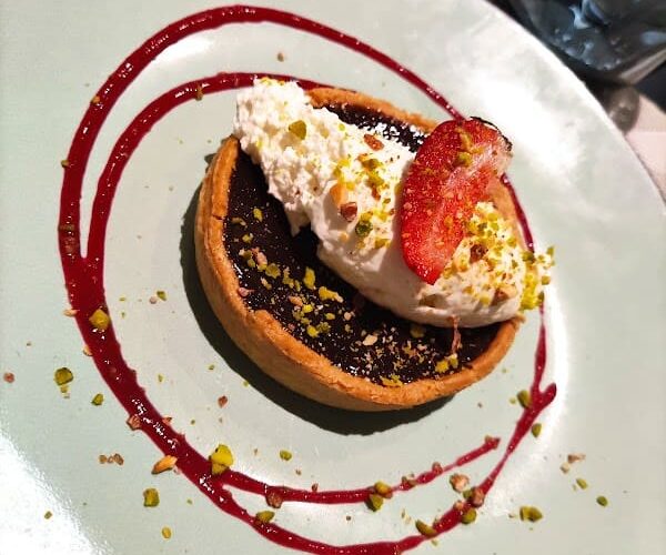 Restaurant – Bistro le Saint Tugal à Laval, France